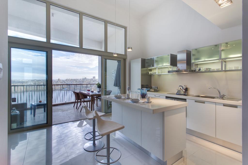 Marvellous Apartment In Tigne Point Sliema Exterior foto